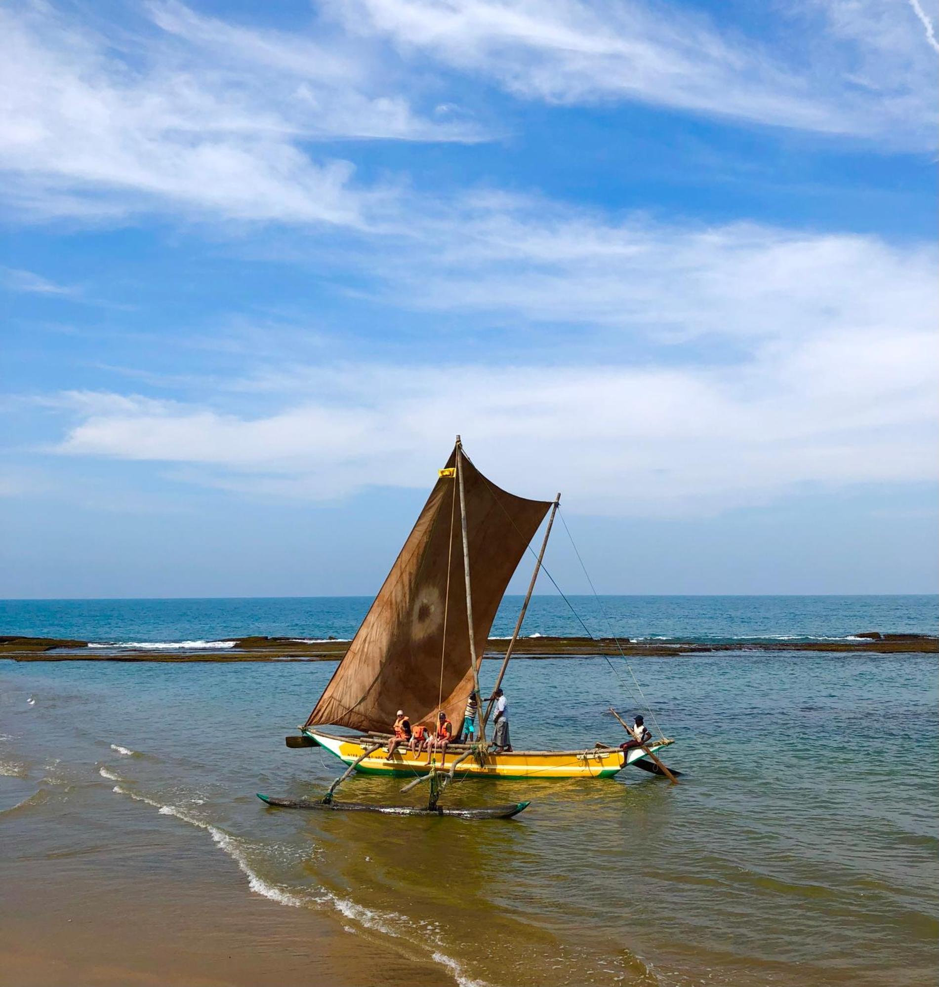 Negombo Morawala Beach Villa Eksteriør bilde
